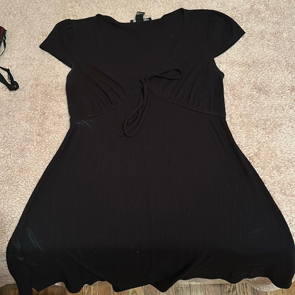 Fare black dress